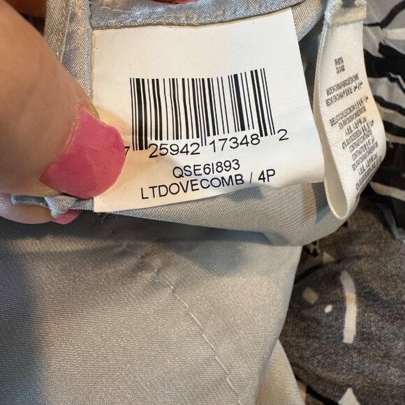 BCBGMaxAzria Maxi Dress Evening Gown Black White Strapless Silk Beaded Size 4P - Picture 7 of 15